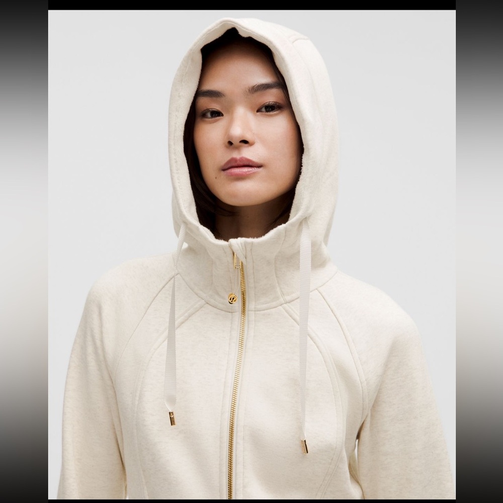 Lululemon Scuba full zip hoodie plush. Heathered Bone with gold zipper. Size 4. - Picture 8 of 16